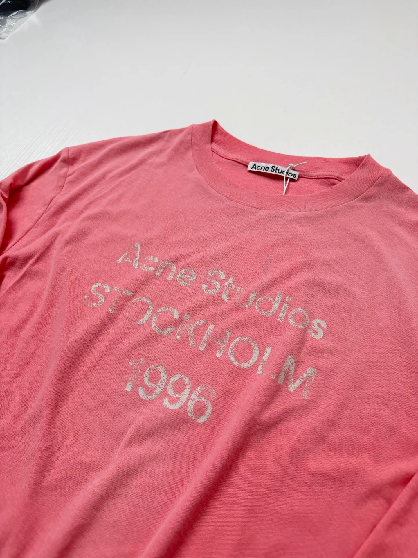 Acne Studio T 145g/㎡ 85 15 ， ， Breathable ， ， ， ， ， ； Retro ； 、 ， ， Retro ， 、 ， ， Retro Size：S/M/L/XL